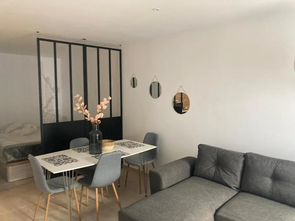 Appartement Centre-Ville A 100 Metre De La Plage Rosas Lägenhet