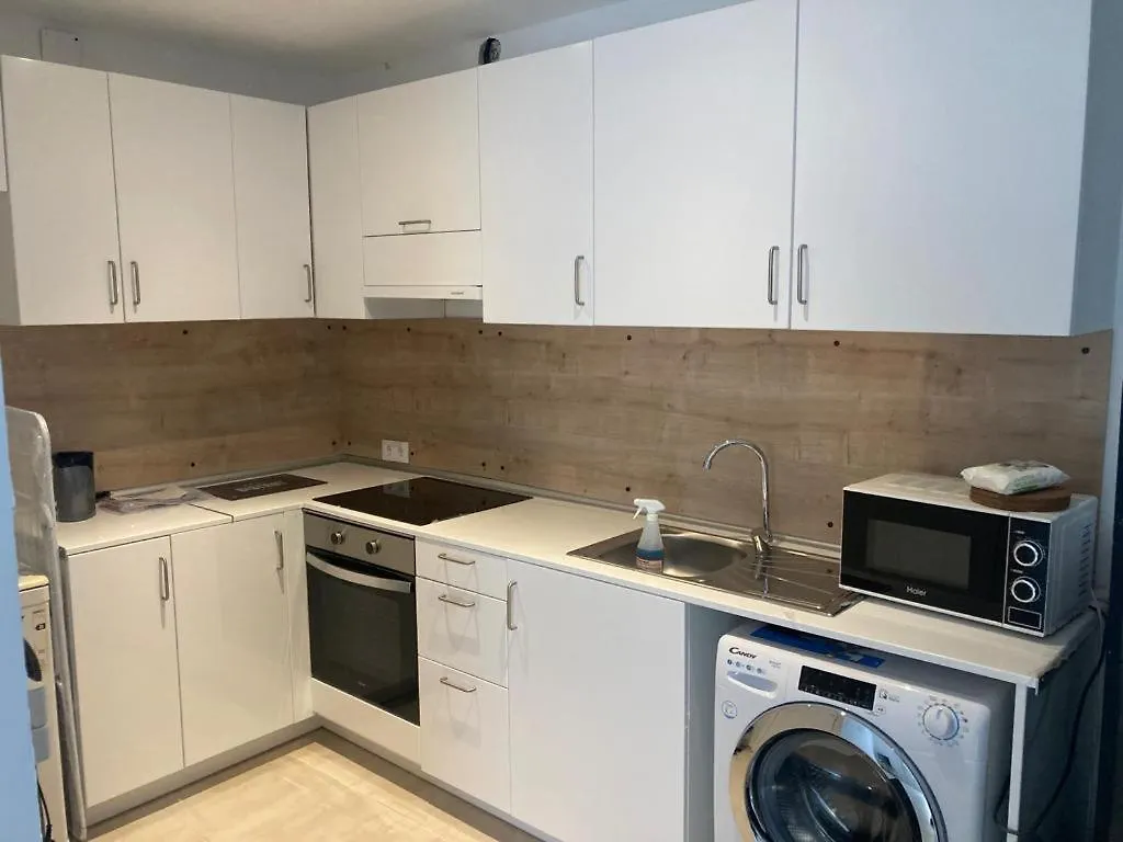 Appartement Centre-Ville A 100 Metre De La Plage Rosas Lägenhet